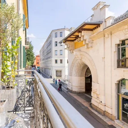 Manin Grand House Appartement *