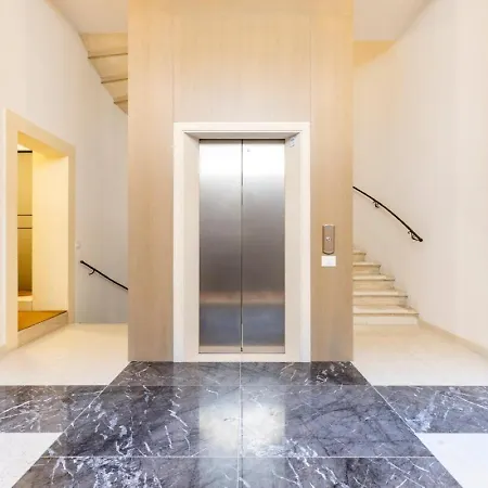 Apartament Manin Grand House *